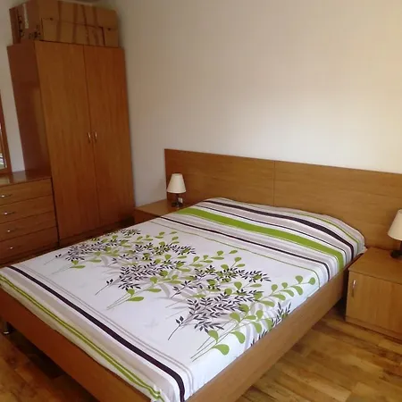 Apartment 39 Arcadia
