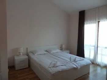39 Arcadia * Sunny Beach